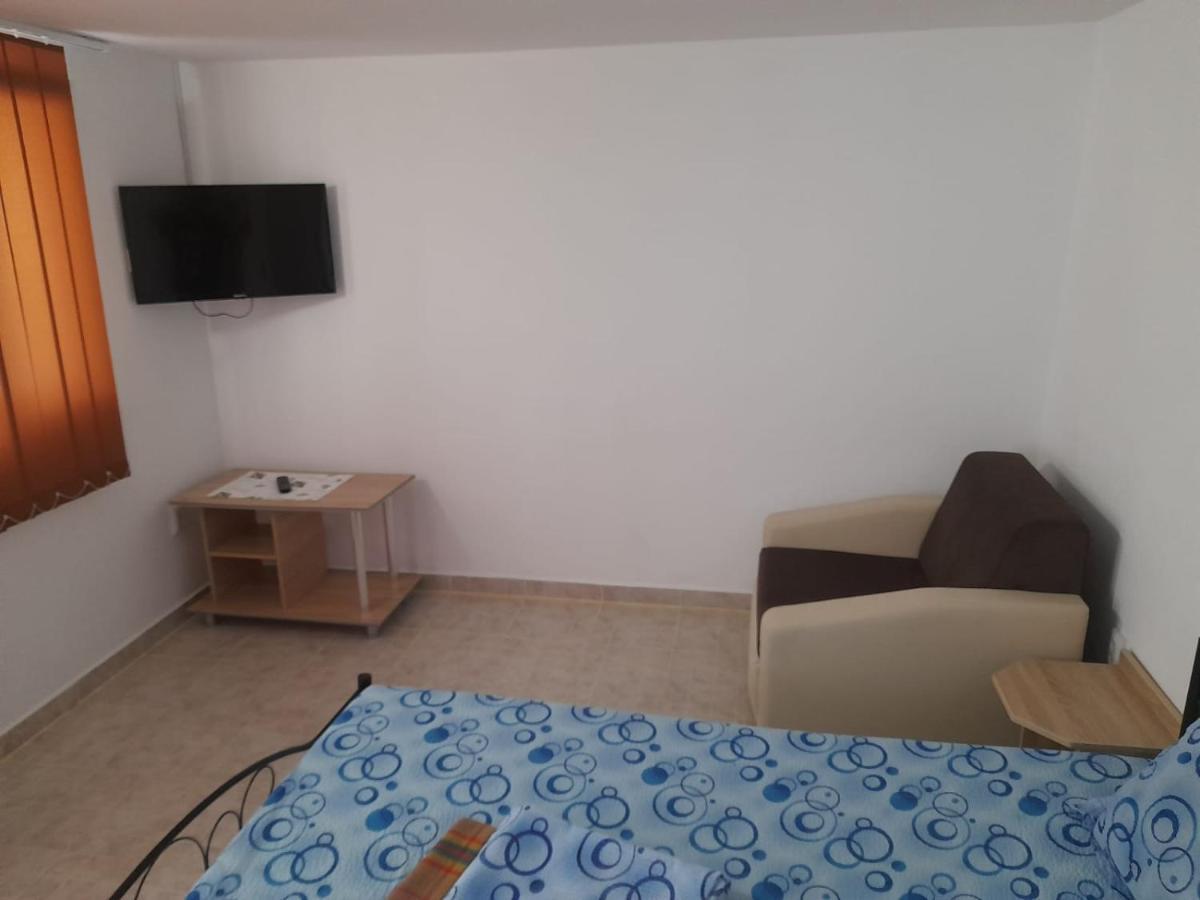 Pensiunea Lyo Două Mai Dış mekan fotoğraf